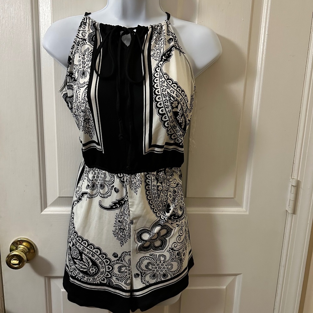 Shorts romper